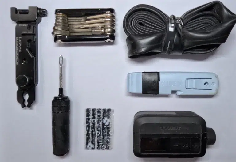 5 Tools Every New Cycle Commuter will Regret Not Carrying 1 Bicycle repair tools and accessories for a cyclist commuter.